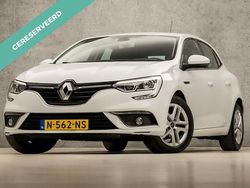Wit Gebruikt 2016 Renault Mégane IV Zen Hatchback | € 9.745 (Eerlijke prijs)