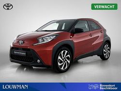 Rood Gebruikt 2024 Toyota Aygo X Pulse SUV | € 18.950