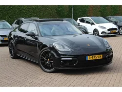 Zwart Gebruikt 2022 Porsche Panamera Platinum Edition Sedan | € 79.950 (Goede deal)
