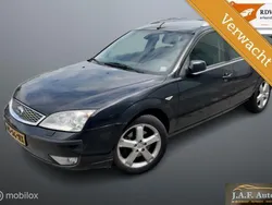 Zwart Gebruikt 2006 Ford Mondeo Stationwagen | € 2.250 (Eerlijke prijs)