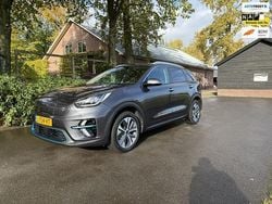 Grijs Gebruikt 2020 Kia e-Niro SUV | € 19.950