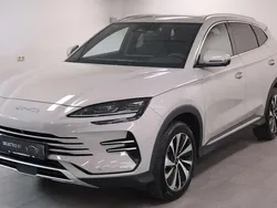 Beige, metallic lak Nieuw 2025 BYD Seal U Boost SUV | € 37.789