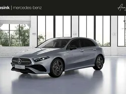 Zilver, metallic lak Nieuw 2025 Mercedes A250 Luxury Hatchback | € 43.714 (Goede deal)