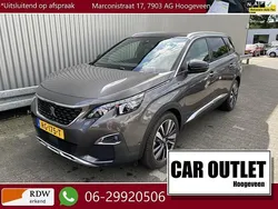 Grijs Gebruikt 2017 Peugeot 5008 GT-line MPV | € 14.250 (Eerlijke prijs)