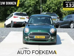 Groen Gebruikt 2018 Mini ONE Business Hatchback | € 7.990 (Super prijs)