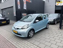 Blauw Gebruikt 2006 Toyota Aygo Hatchback | € 1.499 (Goede deal)