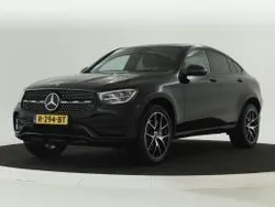 Obsidiaanzwart metaalkleur metallic Gebruikt 2021 Mercedes 300 Business Coupé | € 45.945 (Goede deal)