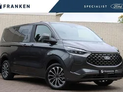 Grijs, metallic lak Nieuw 2025 Ford Tourneo Active MPV | € 71.800 (Goede deal)