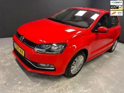 Rood Gebruikt 2015 VW Polo Hatchback | € 7.999 (Goede deal)