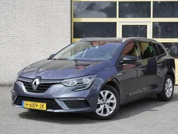 Grijs Gebruikt 2020 Renault Mégane GrandTour LIMITED Stationwagen | € 11.950 (Super prijs)