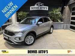 Grijs, metallic lak Gebruikt 2023 VW T-Roc Business SUV | € 25.950 (Super prijs)
