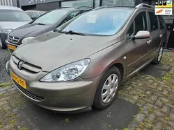 Grijs Gebruikt 2004 Peugeot 307 Stationwagen | € 1.250 (Goede deal)