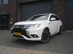 Wit Gebruikt 2015 Mitsubishi Outlander Edition SUV | € 15.950 (Eerlijke prijs)