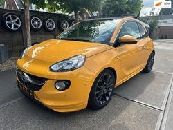 Oranje Gebruikt 2016 Opel Adam OPC Hatchback | € 8.950