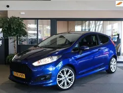 Blauw, metallic lak Gebruikt 2014 Ford Fiesta Sport Hatchback | € 6.950 (Eerlijke prijs)