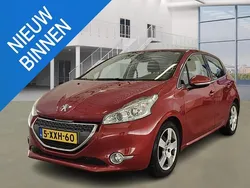 Rood Gebruikt 2013 Peugeot 208 Allure Hatchback | € 8.999 (Eerlijke prijs)