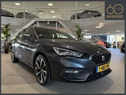 Grijs Gebruikt 2020 Seat Leon FR Hatchback | € 22.450 (Eerlijke prijs)