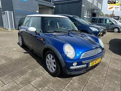 Blauw Gebruikt 2004 Mini Cooper Pepper Hatchback | € 1.999