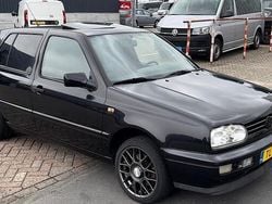 Zwart Gebruikt 1994 VW Golf III | € 8.950