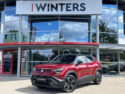 Rood Nieuw 2025 Suzuki Vitara SUV | € 31.985