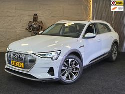 Wit, metallic lak Gebruikt 2020 Audi e-tron Business Plus SUV | € 26.499 (Eerlijke prijs)
