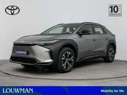 Grijs metallic Nieuw 2025 Toyota bZ4X Active SUV | € 42.499 (Iets duurder)
