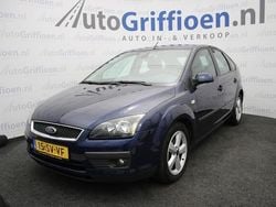 Blauw Gebruikt 2006 Ford Focus Futura Hatchback | € 2.490 (Eerlijke prijs)