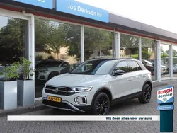 Grijs Gebruikt 2023 VW T-Roc Style SUV | € 35.980 (Iets duurder)