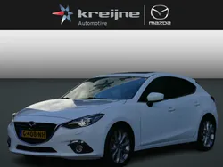 Wit Gebruikt 2016 Mazda 3 Hatchback | € 16.925 (Eerlijke prijs)