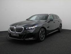 Grijs Nieuw 2025 BMW 520 M Sport Stationwagen | € 86.885 (Duur)