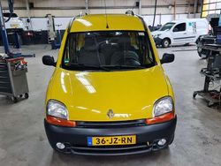 Geel Gebruikt 2002 Renault Kangoo Privilege | € 1.500