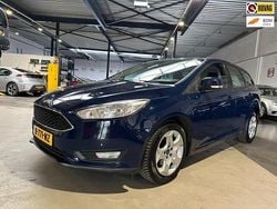 Blauw Gebruikt 2015 Ford Focus Titanium Stationwagen | € 4.999 (Eerlijke prijs)