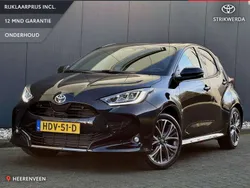 Zwart, metallic lak Gebruikt 2025 Toyota Yaris Hybrid Executive Hatchback | € 34.590 (Eerlijke prijs)