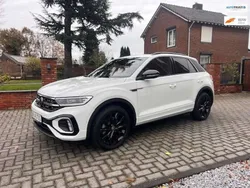 Wit Gebruikt 2022 VW T-Roc R-line SUV | € 33.550 (Goede deal)