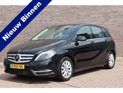 Zwart Gebruikt 2014 Mercedes B180 Ambition MPV | € 11.945 (Goede deal)
