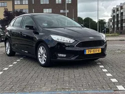 Gebruikt 2017 Ford Focus Sedan | € 5.900 (Goede deal)