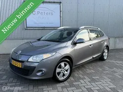 Grijs Gebruikt 2011 Renault Mégane GrandTour Dynamique Stationwagen | € 3.450 (Eerlijke prijs)