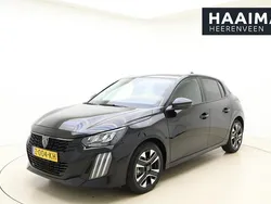 Zwart Gebruikt 2024 Peugeot 208 Allure Hatchback | € 19.950 (Eerlijke prijs)