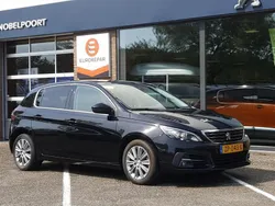 Zwartnoir perla nera Gebruikt 2019 Peugeot 308 Allure Hatchback | € 12.400 (Eerlijke prijs)