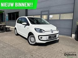 Wit Gebruikt 2015 VW up! high up! Hatchback | € 7.100 (Goede deal)