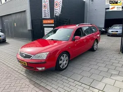 Rood, metallic lak Gebruikt 2004 Ford Mondeo Ghia Stationwagen | € 999 (Super prijs)