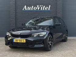 Zwart Gebruikt 2022 BMW 330 Stationwagen | € 27.445 (Super prijs)