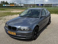 Blauw Gebruikt 1998 BMW 320 Executive Sedan | € 2.250 (Eerlijke prijs)