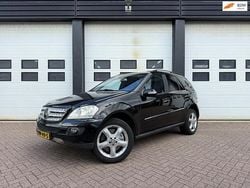 Zwart Gebruikt 2008 Mercedes ML500 SUV | € 16.995 (Eerlijke prijs)