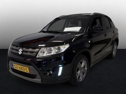 Zwart Gebruikt 2015 Suzuki Vitara Exclusive SUV | € 15.950 (Eerlijke prijs)