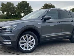 Grijs Gebruikt 2016 VW Tiguan Highline SUV | € 18.945 (Goede deal)