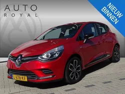 Rood Gebruikt 2017 Renault Clio IV LIMITED Hatchback | € 8.995 (Super prijs)