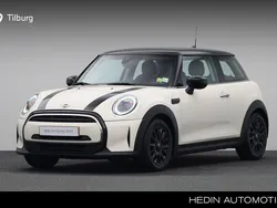 Wit Gebruikt 2021 Mini Cooper Classic Hatchback | € 22.880 (Iets duurder)