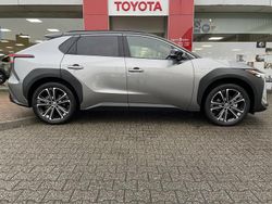 Zilver Gebruikt 2023 Toyota bZ4X Premium SUV | € 43.200