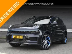 Zwart Gebruikt 2024 Lynk & Co 01 SUV | € 31.395 (Eerlijke prijs)